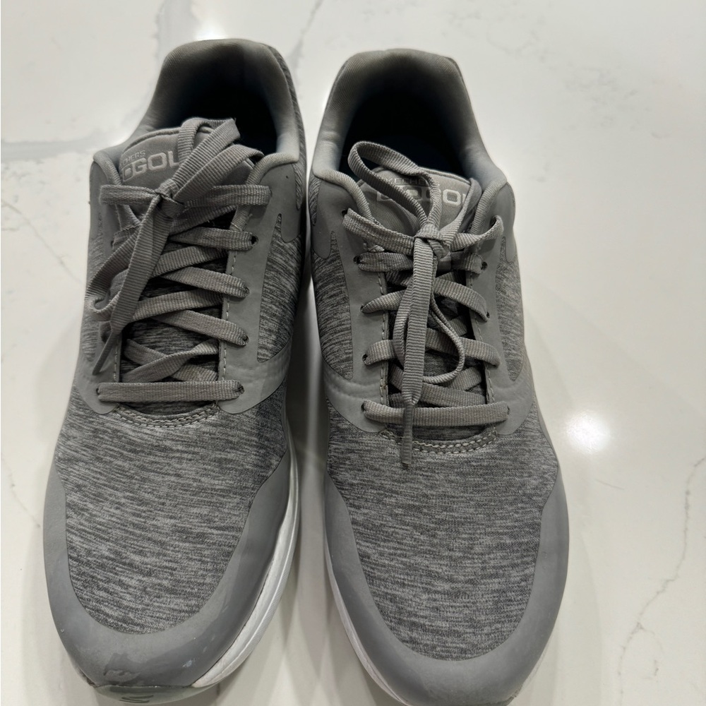 Skechers Women’s Size 9 1/2 golf shoe